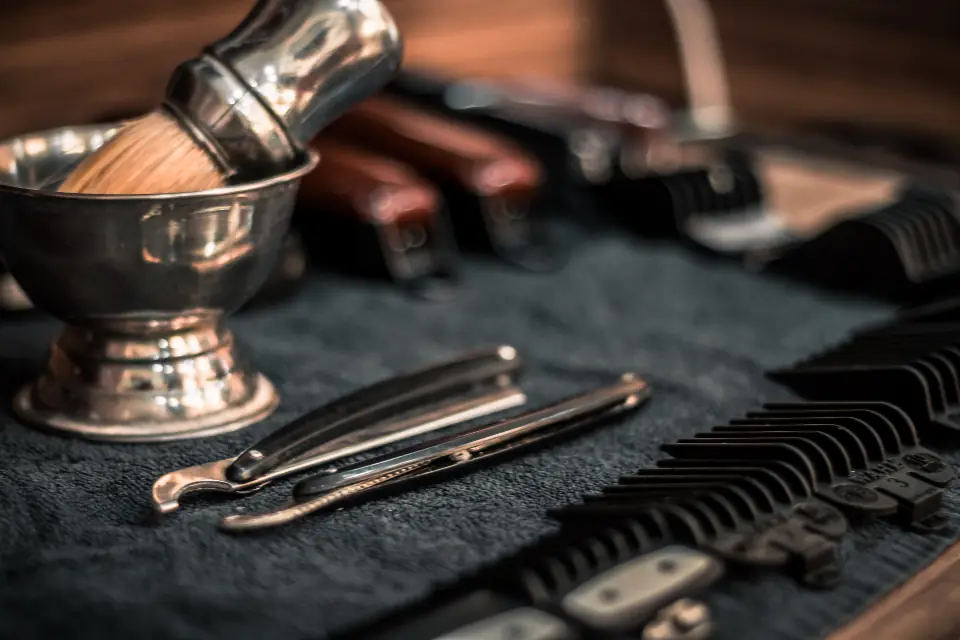 Trabajo de Barbería Cuchilla Fina, Belén